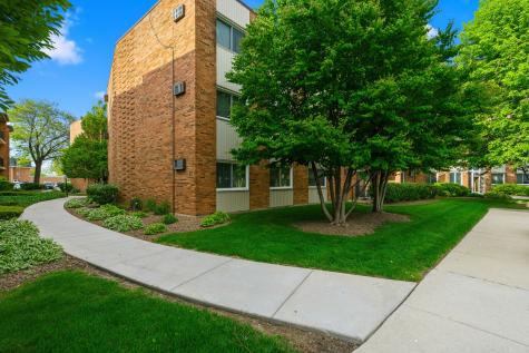 9725 South Keeler Avenue Oak Lawn IL 60453
