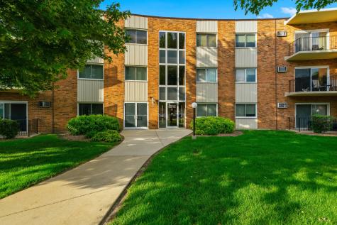 9725 South Keeler Avenue Oak Lawn IL 60453