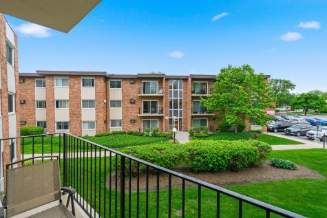 9725 South Keeler Avenue Oak Lawn IL 60453