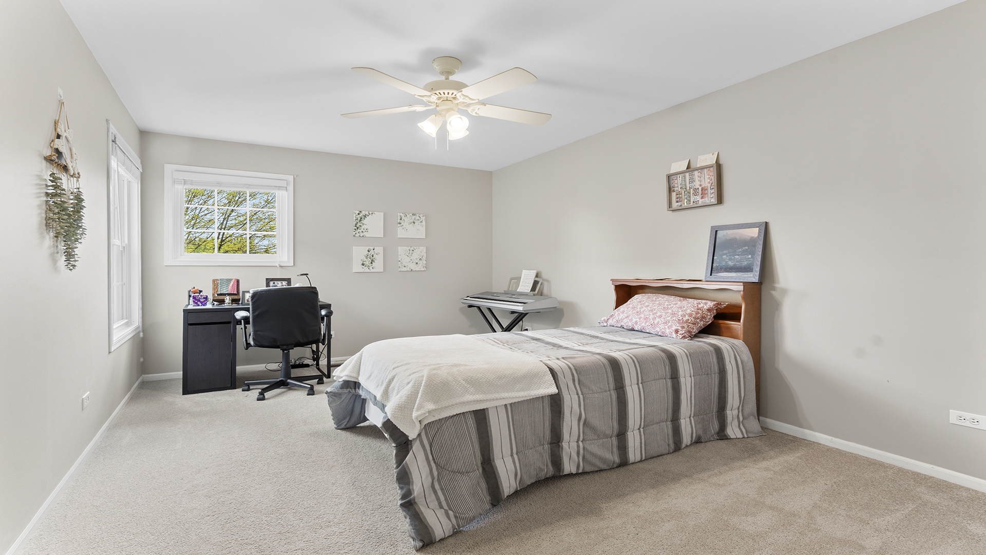 2060 Crossing Court Lombard IL 60148