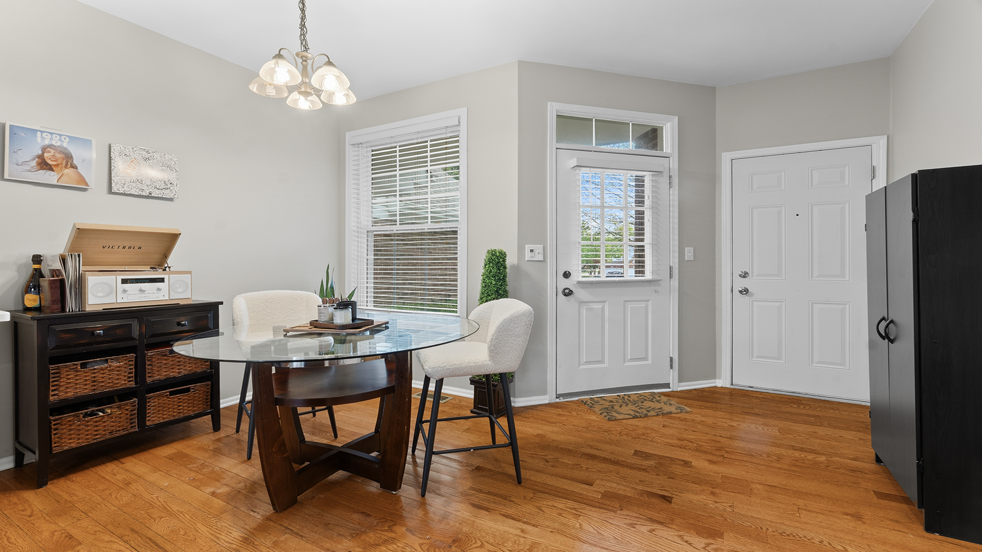 2060 Crossing Court Lombard IL 60148