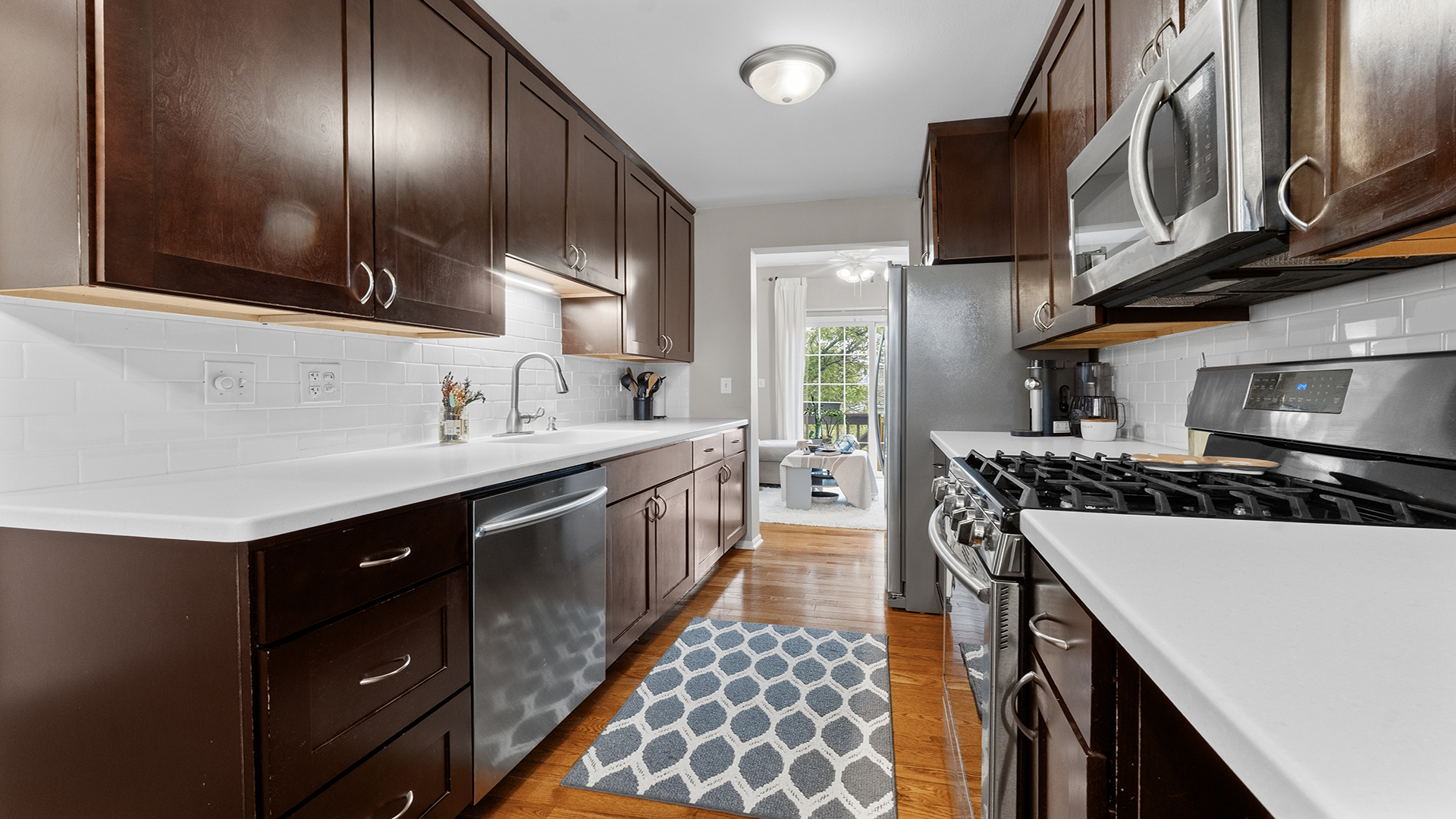 2060 Crossing Court Lombard IL 60148