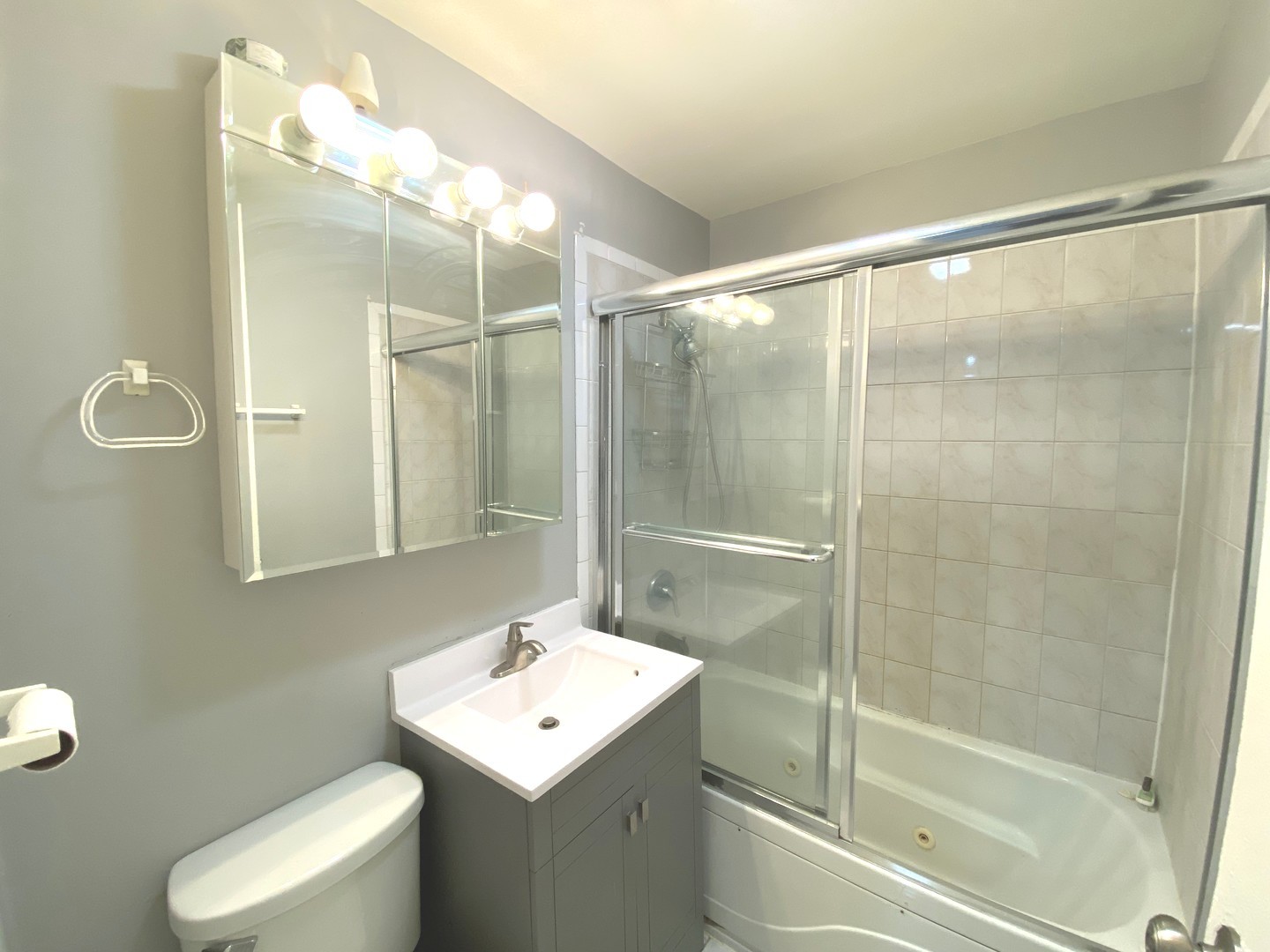 5815 North Spaulding Avenue Chicago IL 60659