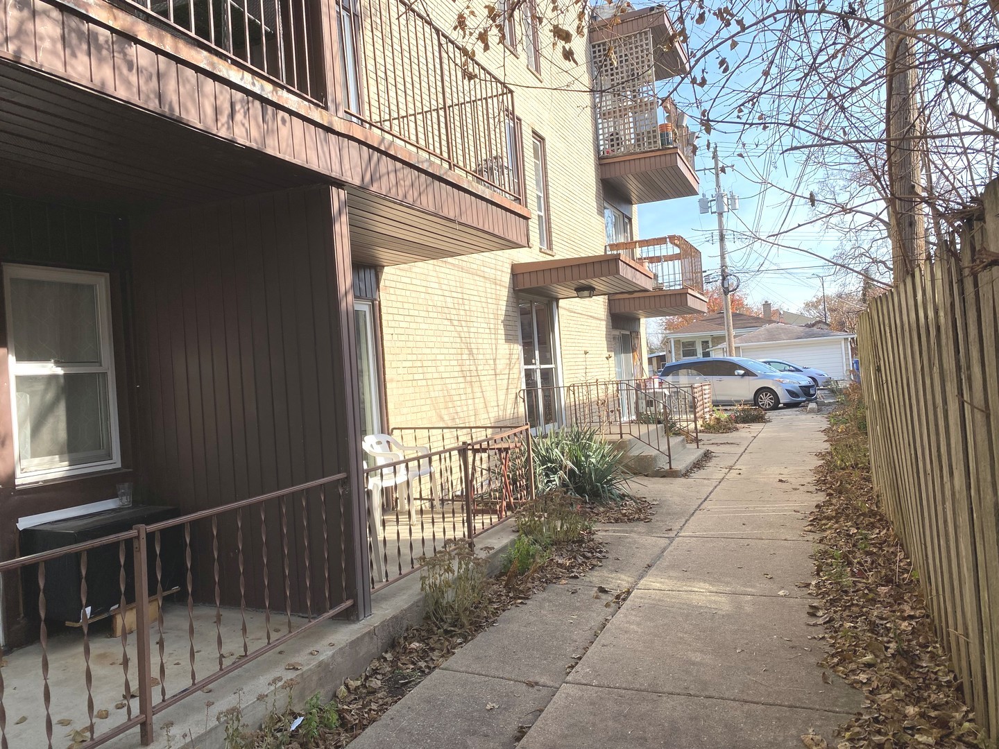 5815 North Spaulding Avenue Chicago IL 60659