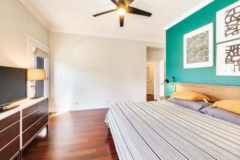 4110 North Western Avenue Chicago IL 60618