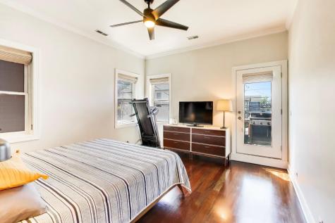 4110 North Western Avenue Chicago IL 60618