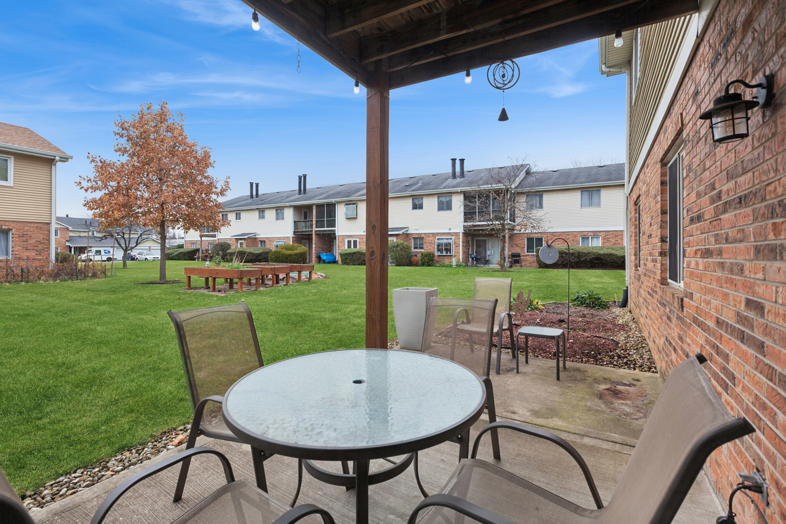 724 Maplewood Court Willowbrook IL 60527