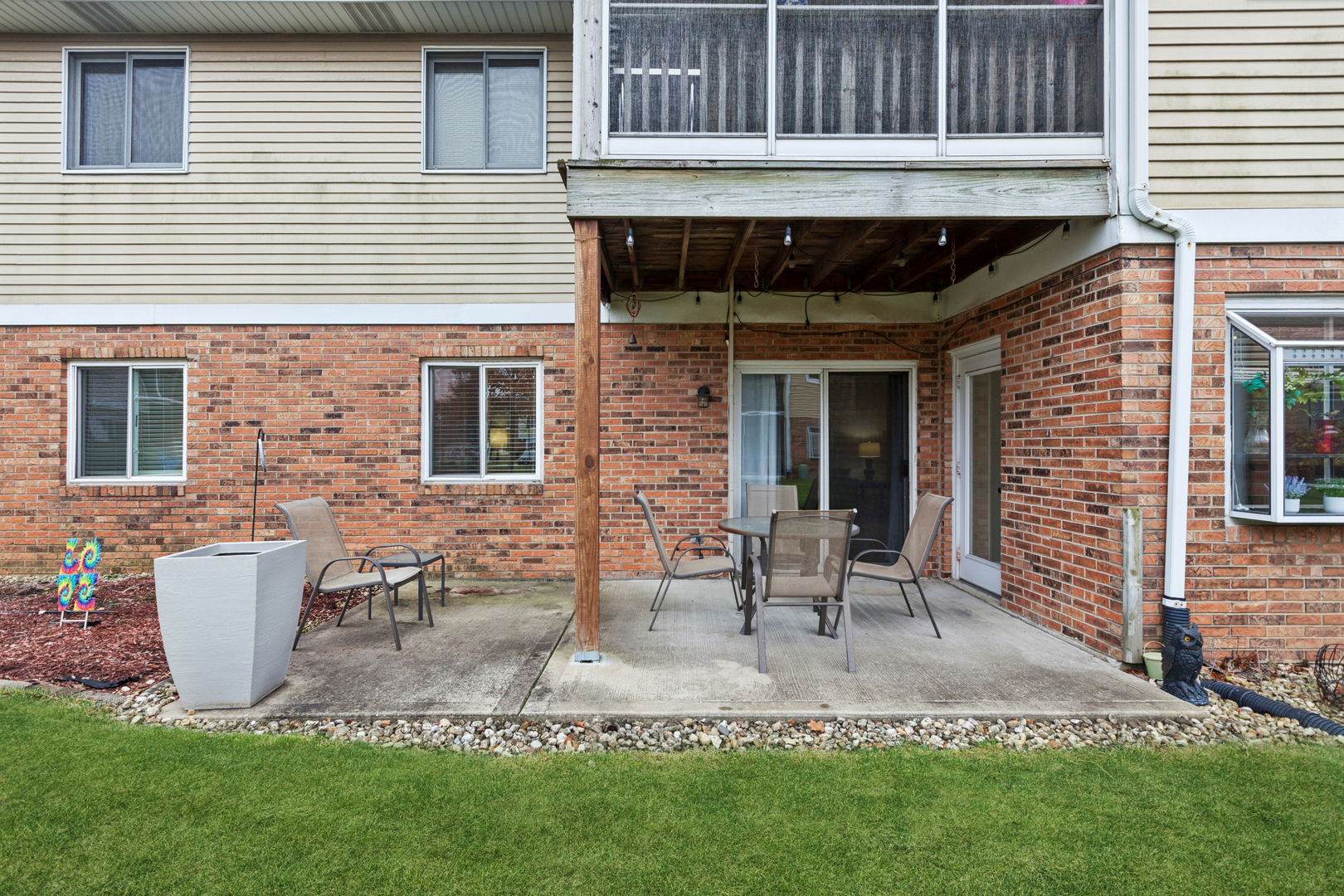 724 Maplewood Court Willowbrook IL 60527