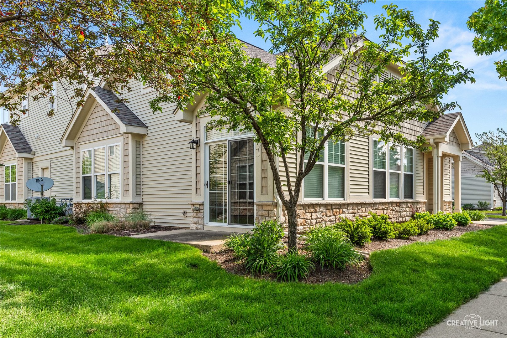 1850 Foxridge Court Aurora IL 60502