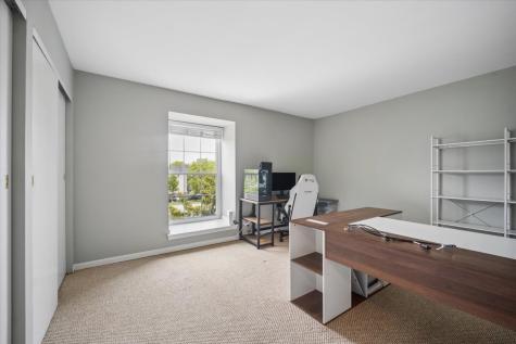5400 Carriageway Drive Rolling Meadows IL 60008
