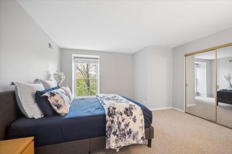 5400 Carriageway Drive Rolling Meadows IL 60008