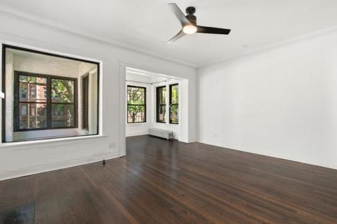 1221 East Hyde Park Boulevard Chicago IL 60615