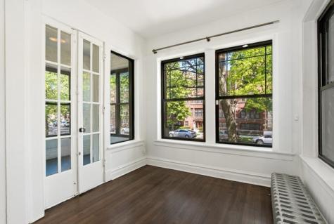 1221 East Hyde Park Boulevard Chicago IL 60615