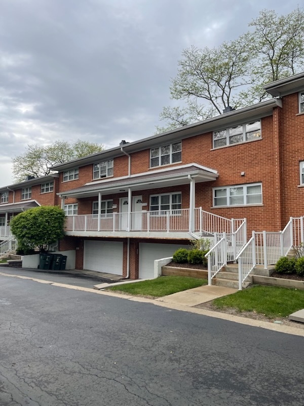 169 East Palatine Road Palatine IL 60067