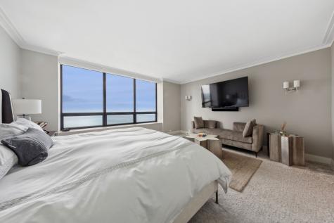 180 East Pearson Street Chicago IL 60611