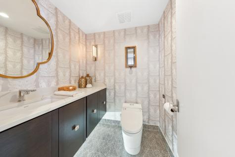 180 East Pearson Street Chicago IL 60611