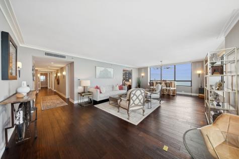 180 East Pearson Street Chicago IL 60611