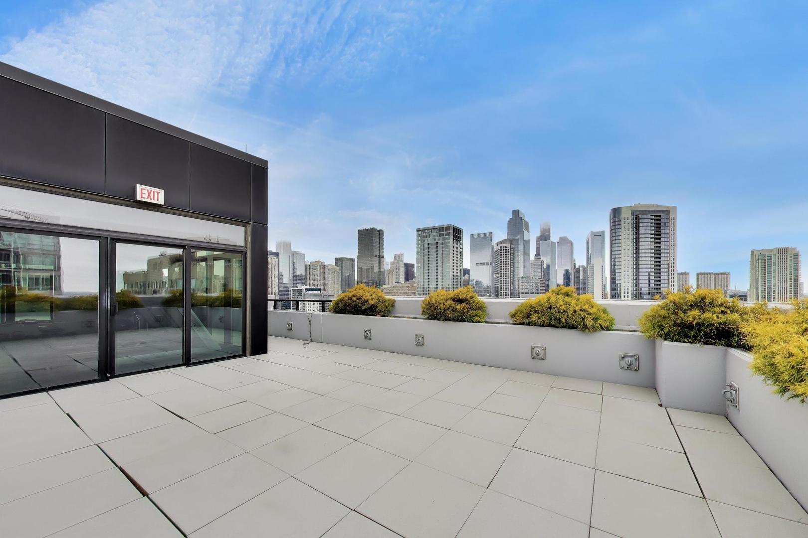 435 West Erie Street Chicago IL 60654