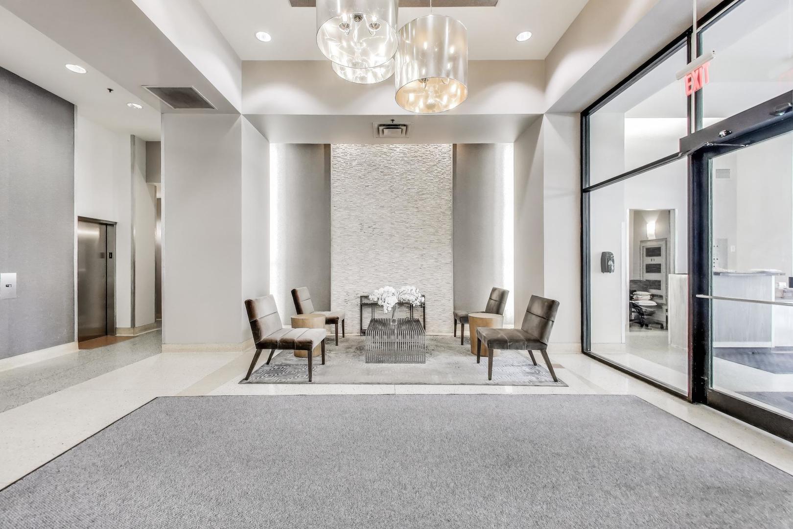 435 West Erie Street Chicago IL 60654
