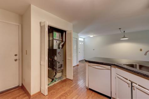 25 Coolidge Court Streamwood IL 60107