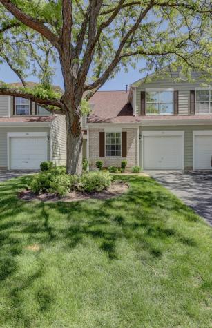 25 Coolidge Court Streamwood IL 60107
