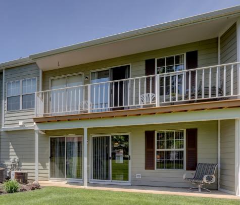 25 Coolidge Court Streamwood IL 60107