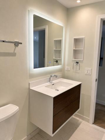 183 Grove Avenue Des Plaines IL 60016