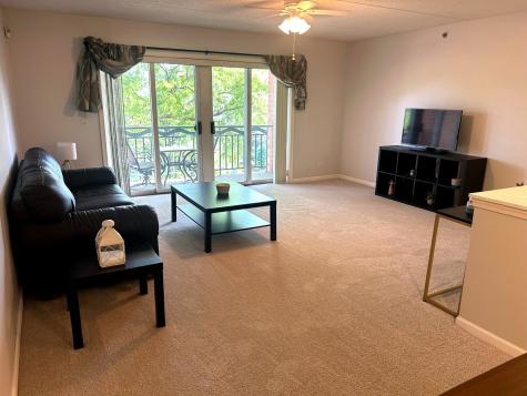 710 Creekside Drive Mount Prospect IL 60056