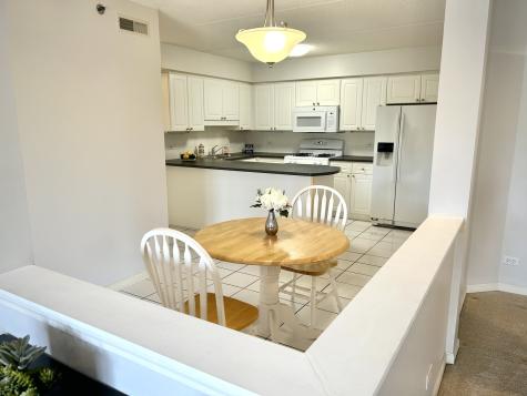 710 Creekside Drive Mount Prospect IL 60056
