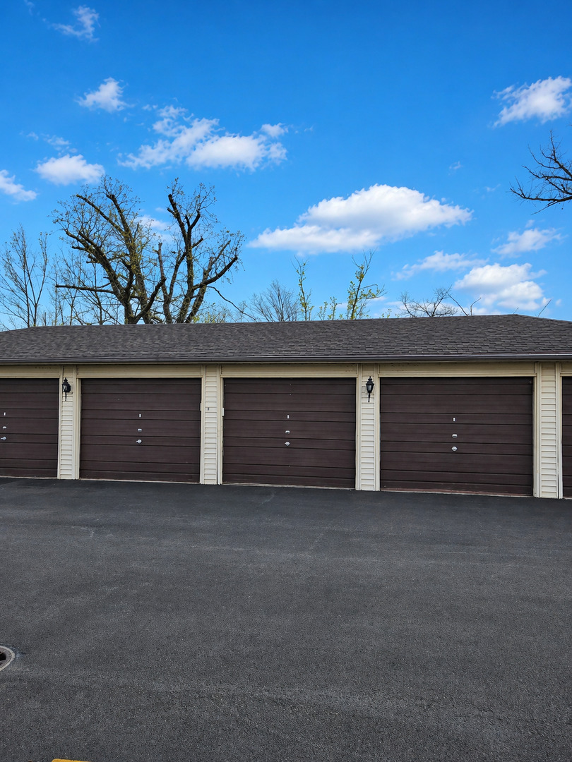 500 Valley Drive Naperville IL 60563