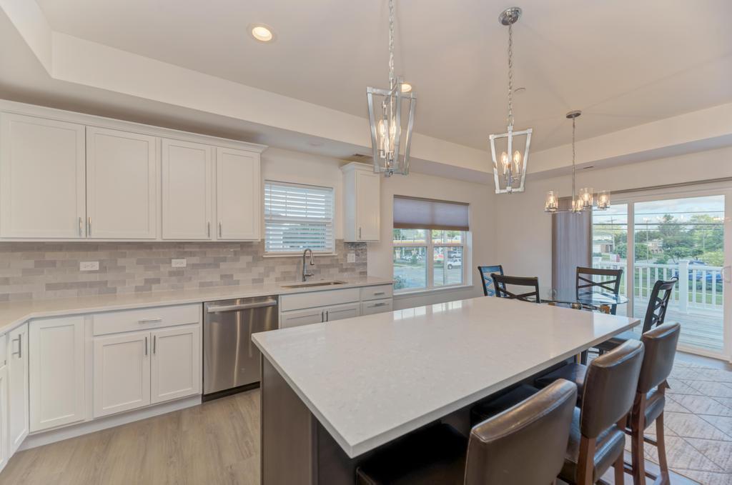257 North Masters Drive Addison IL 60101