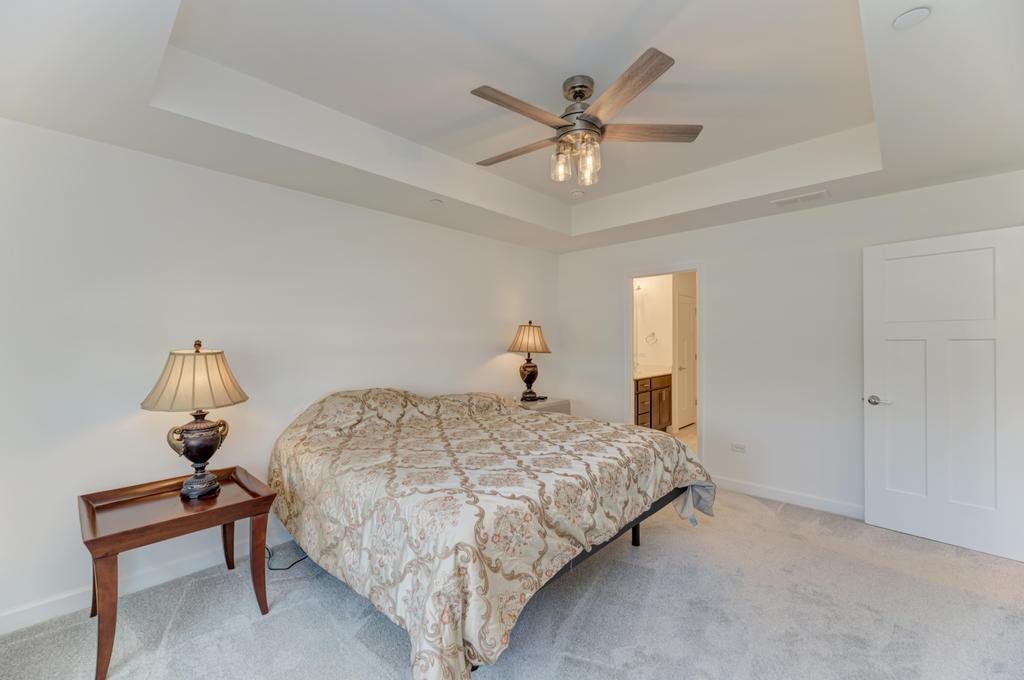 257 North Masters Drive Addison IL 60101