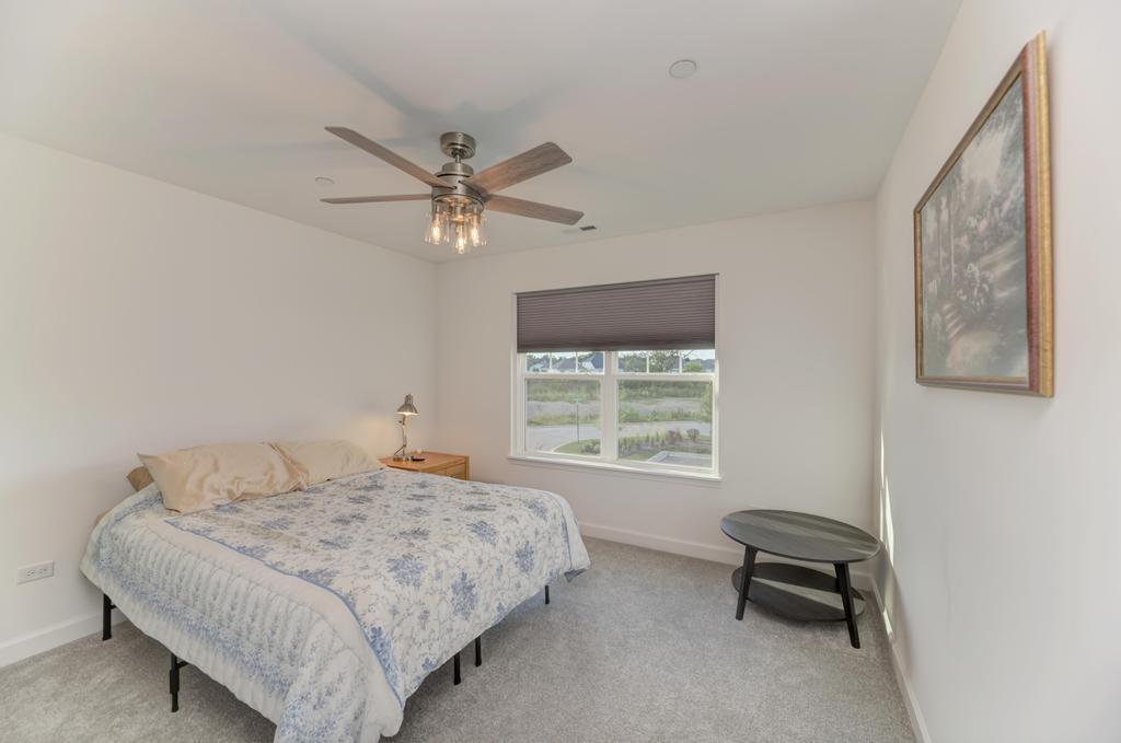 257 North Masters Drive Addison IL 60101