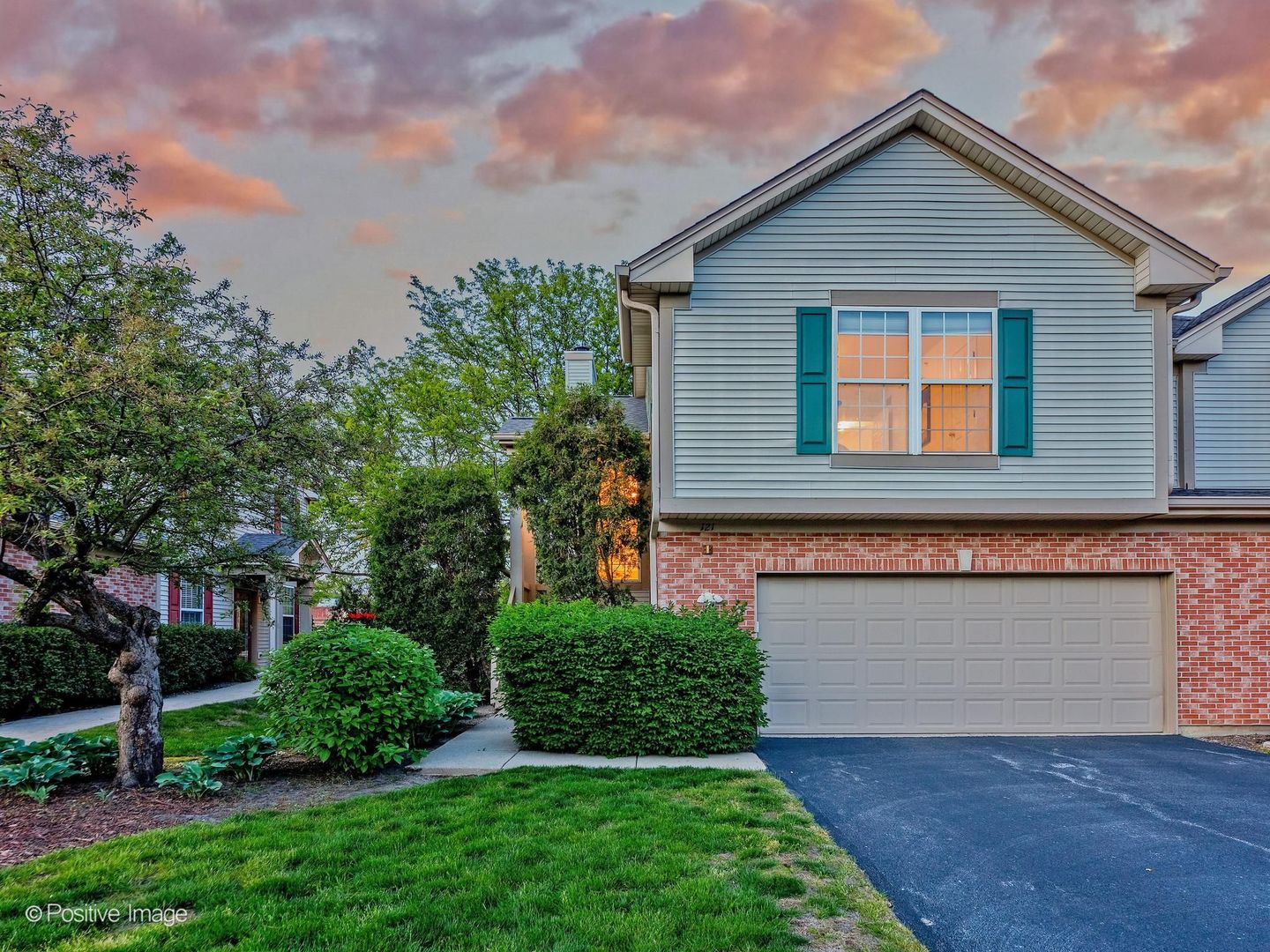 121 Commons Court Wheeling IL 60090