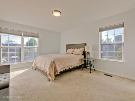 121 Commons Court Wheeling IL 60090