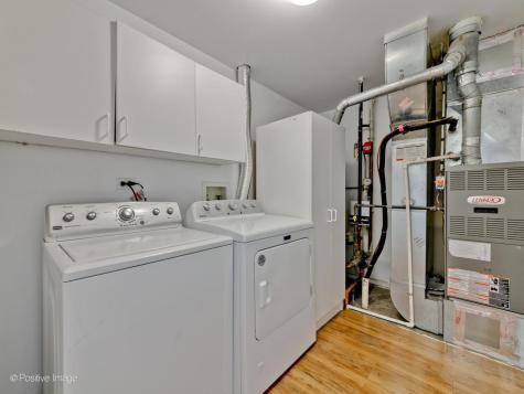 121 Commons Court Wheeling IL 60090