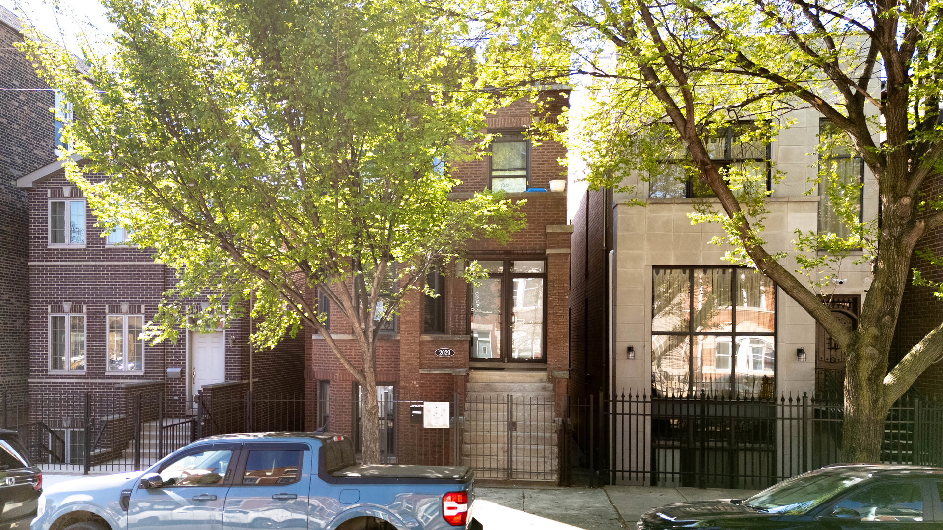 2029 West Coulter Street Chicago IL 60608