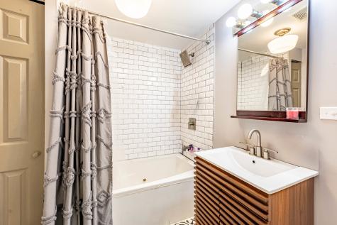 2029 West Coulter Street Chicago IL 60608