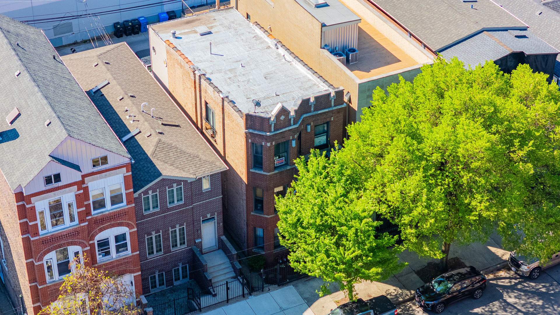 2029 West Coulter Street Chicago IL 60608
