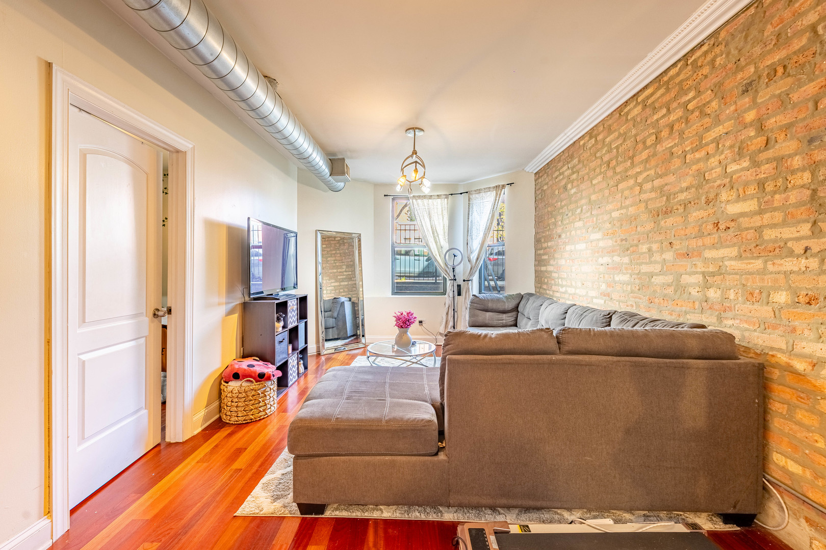 2029 West Coulter Street Chicago IL 60608