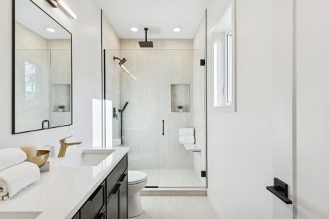 4208 South Calumet Avenue Chicago IL 60653