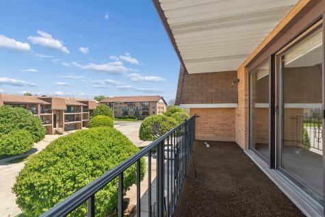 4029 West 93rd Place Oak Lawn IL 60453