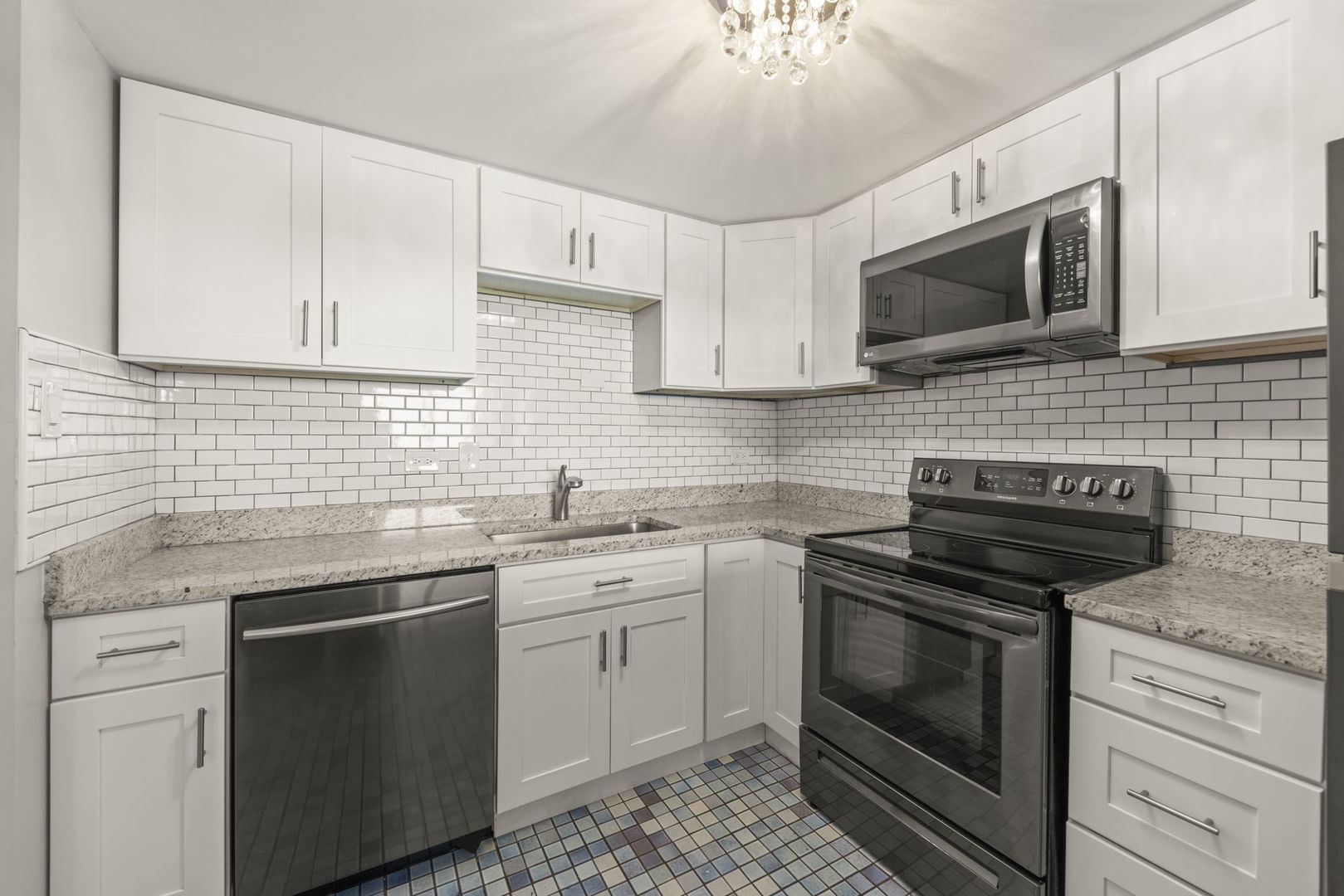 2005 South Finley Road Lombard IL 60148