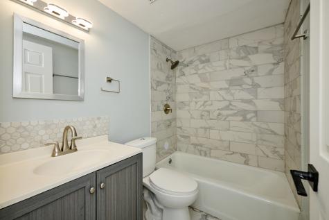 1320 Lore Lane Lombard IL 60148