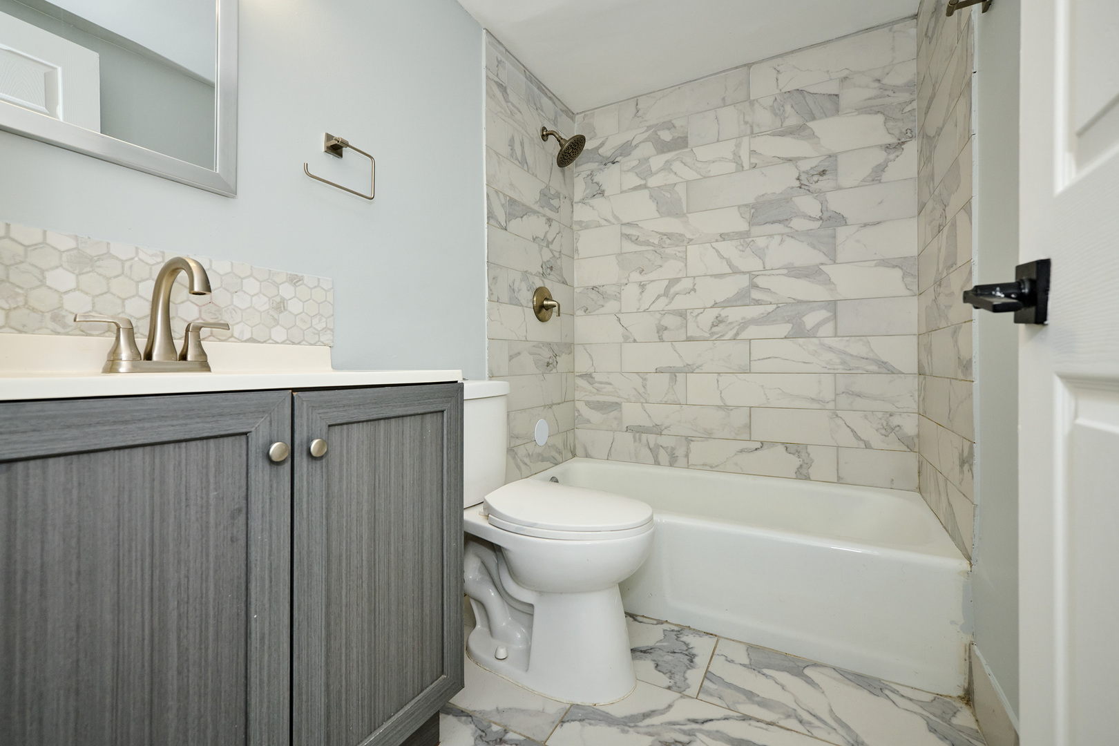 1320 Lore Lane Lombard IL 60148