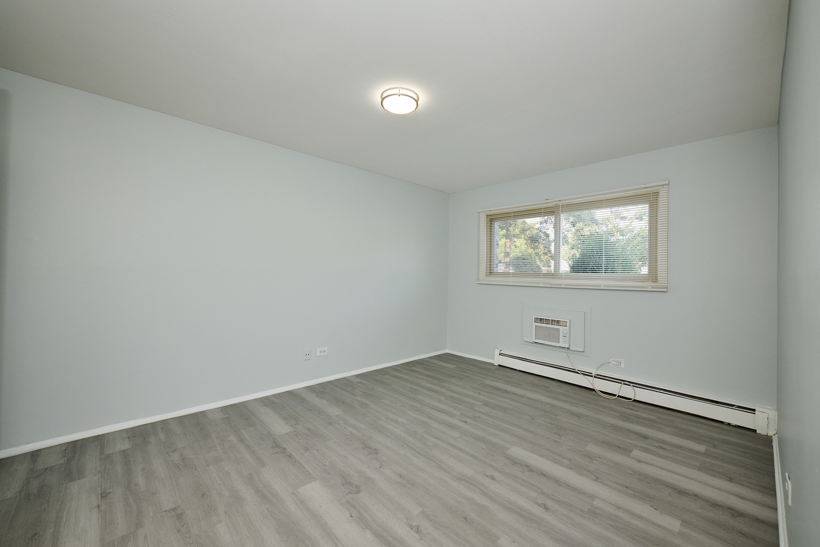 1320 Lore Lane Lombard IL 60148