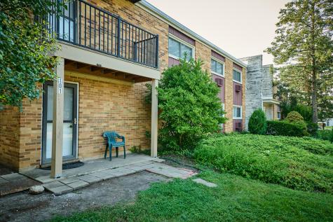 1320 Lore Lane Lombard IL 60148