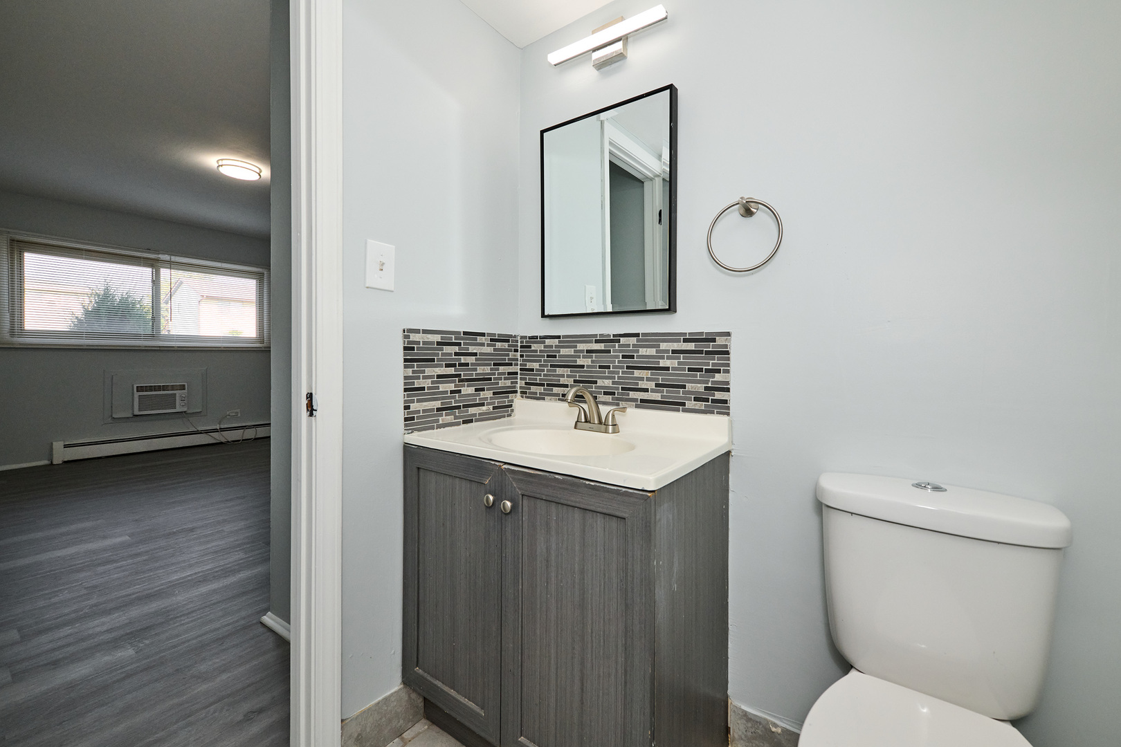 1320 Lore Lane Lombard IL 60148