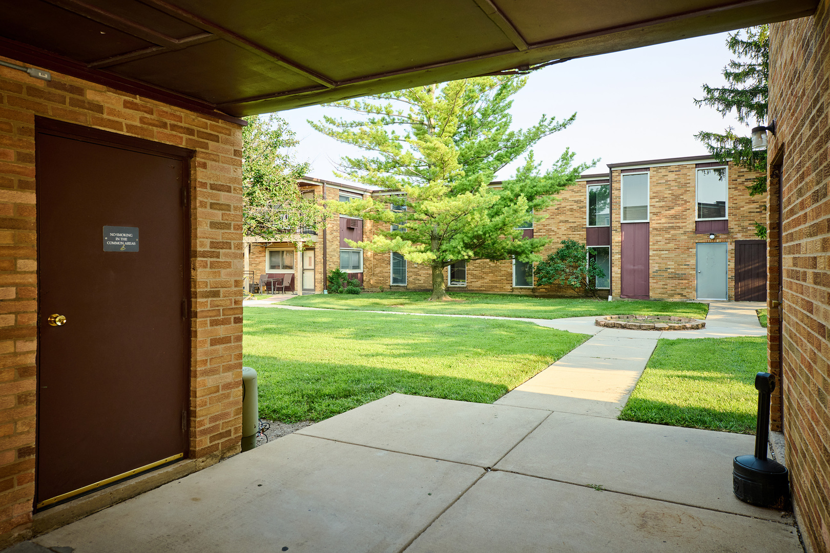1320 Lore Lane Lombard IL 60148