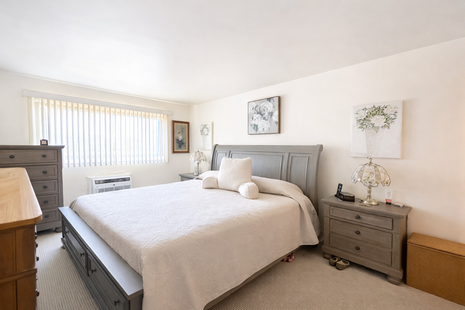 1320B Lore Lane Lombard IL 60148